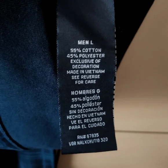 NAUTICA Plaid Quarter-Zip Sweatshirt - (L) - Picture 9 of 10